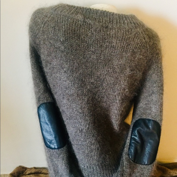 SOLD-A.L.C Zipper Crew Mohair Sweater Size Large - Picture 3 of 8